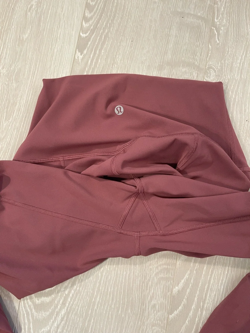 Lululemon Wunder Under Crop High-Rise *Roll Down Scallop Petal Pink size 6 fit - Picture 14 of 14